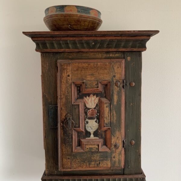 Cupboard